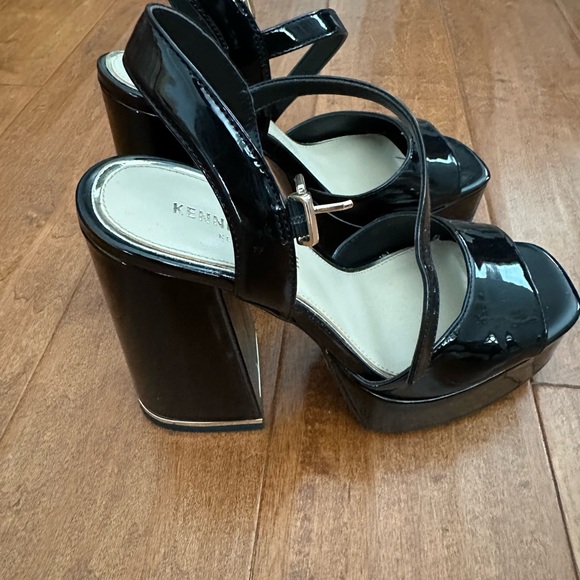 Kenneth Cole - Picture 3 of 4